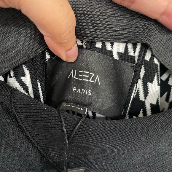 NWT Aleeza Paris Houndstooth Pleated Skater Skirt (read description) - Picture 8 of 13